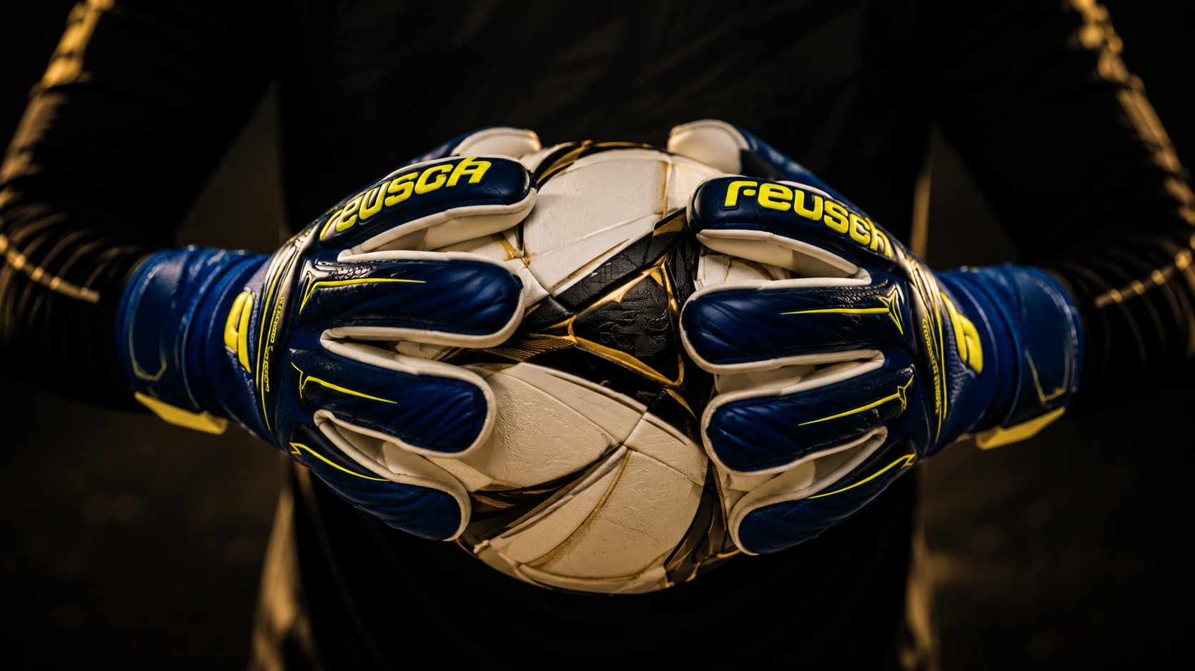 Reusch Goalkeeper Glove Size Guide — How to Find Your Perfect Fit