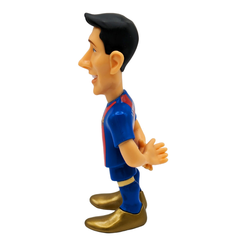 Football figurine, Minix Robert Lewandowski FC Barcelona, with black hair, blue and red kit, and gold boots.