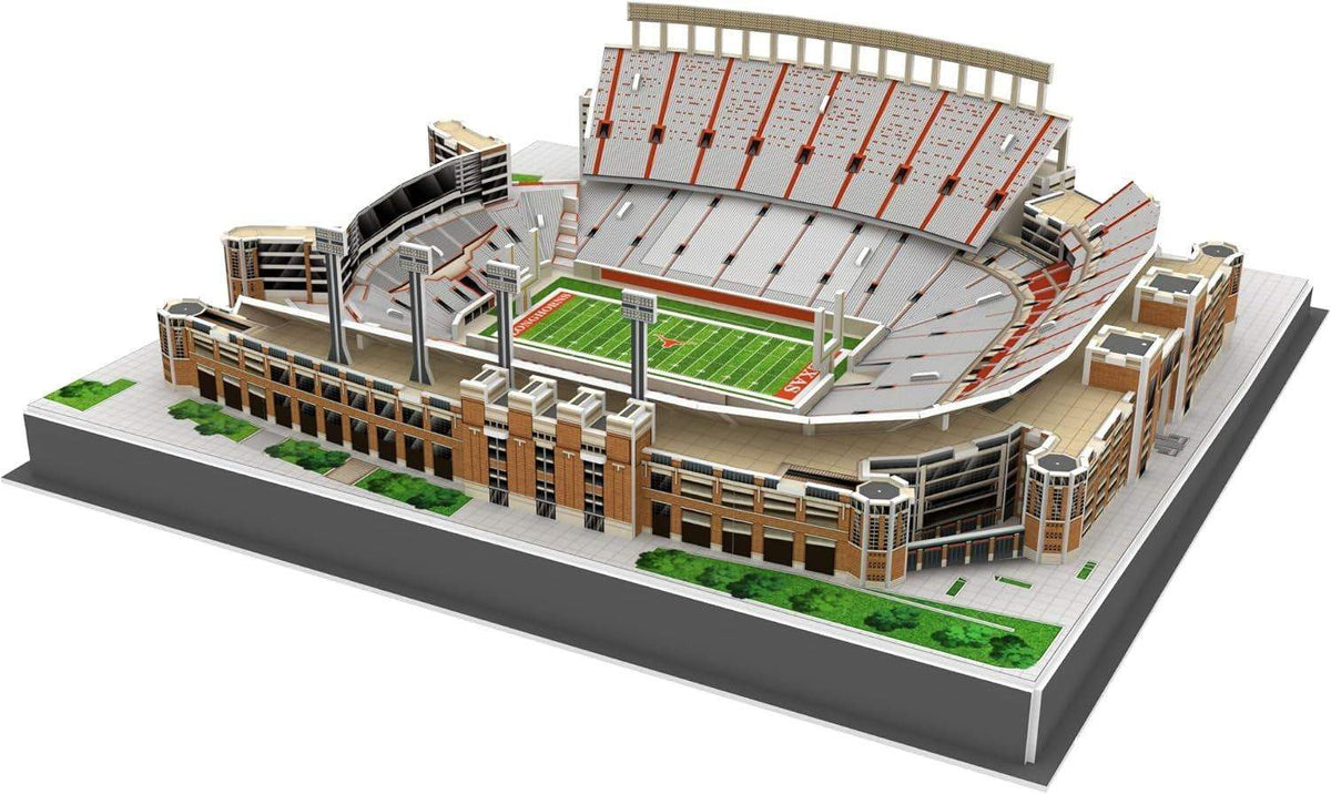 Texas Longhorns Darrell K Royal-Texas Memorial Stadium 3D Puzzle, a detailed multicolour model with an open bowl, stands and green field