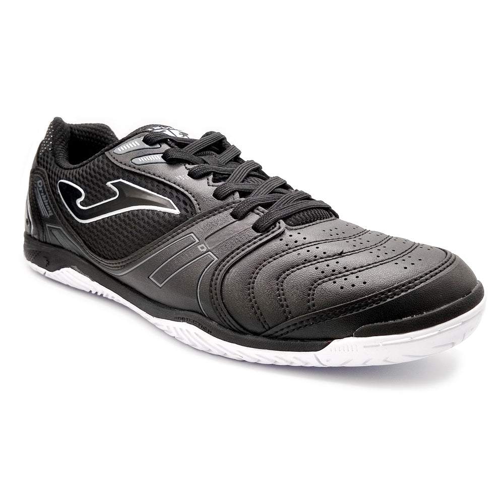 Joma Dribling Indoor Soccer Shoes with sleek design and rubber outsole for indoor surfaces.